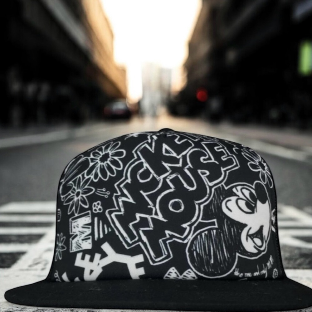 NEFF- Disney x Mickey Mouse Trucker Black/White Mesh Snapback